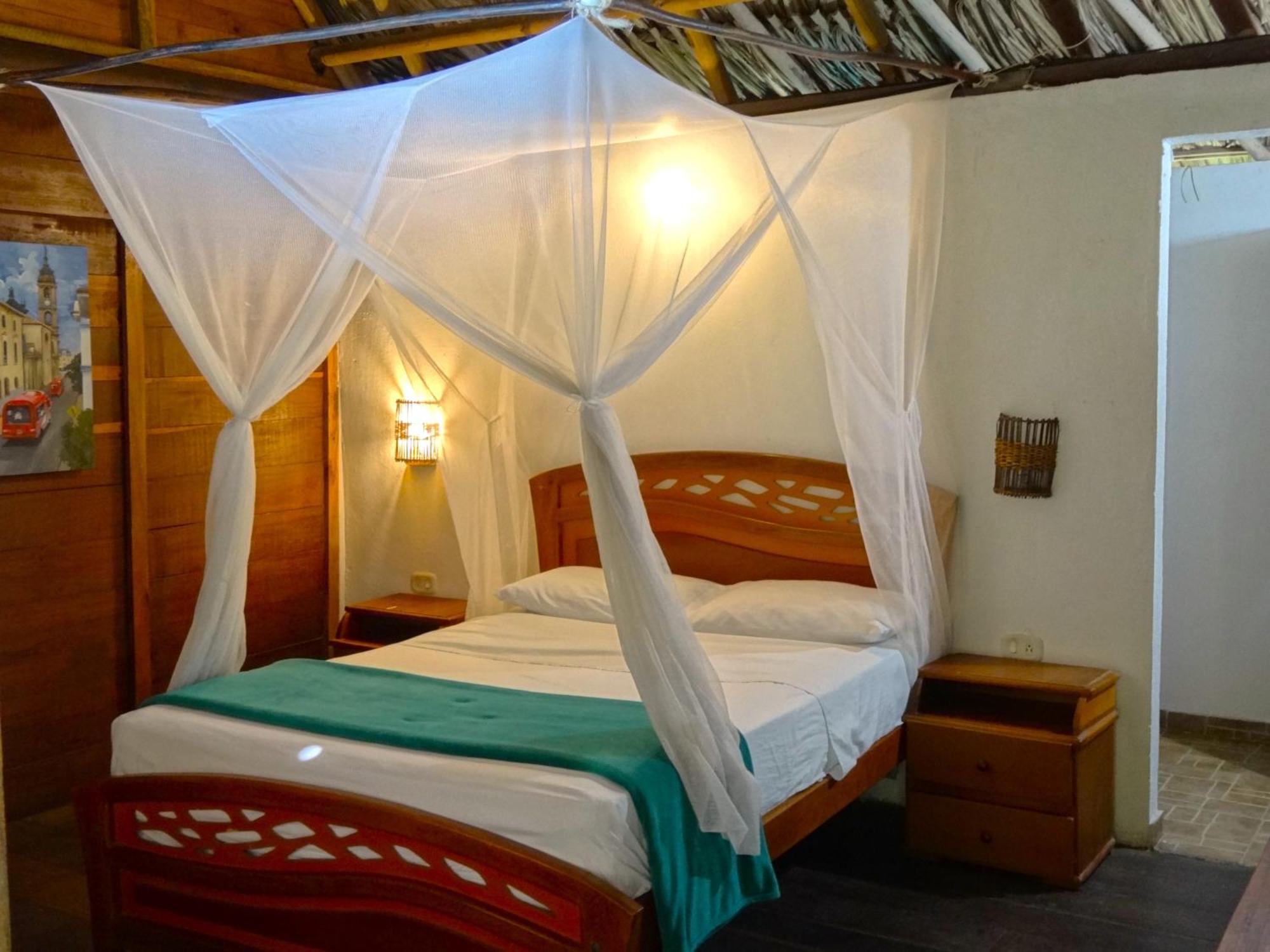 Prima Luna Palomino Ngoại thất bức ảnh